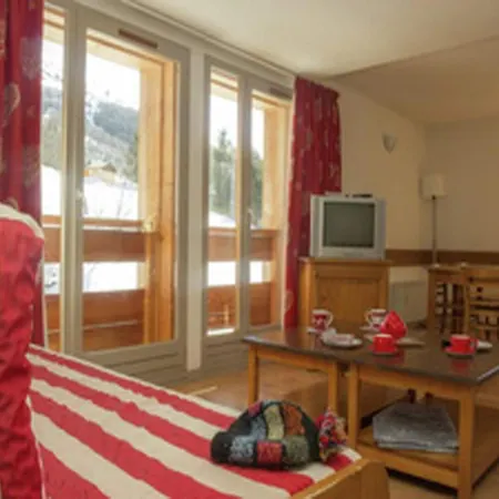 With A View Near Ski Area Apartment *